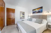 Klayman Olivina Aparthotel