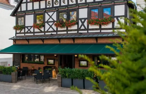 祖姆布拉尼赫斯辰旅館