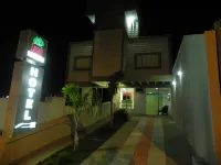 Cerrado Hotel Ltda Hotels near Carrefour