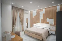 Redamare Suite