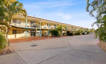 Arlia Sands Apartments