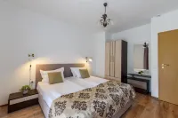 Grand Royale Apartment Complex & Spa Hotel in zona Banski Han Traditional Restaurant