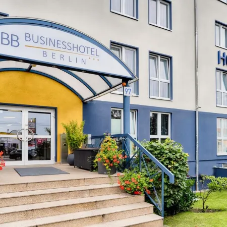 Businesshotel Berlin Отели рядом с достопримечательностью «Стадион в Виттенау»