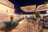 The Crown Palace - Gallipoli