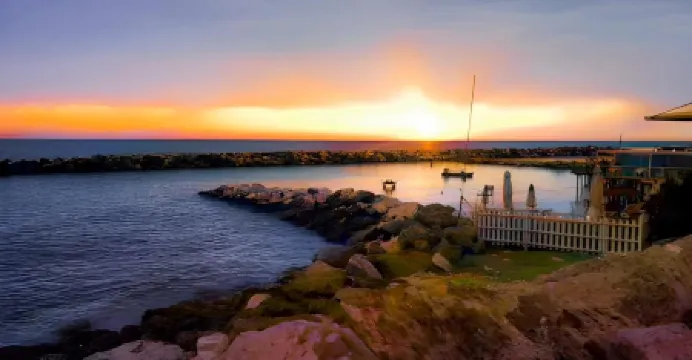 HOTIDAY Room Collection - Calambrone