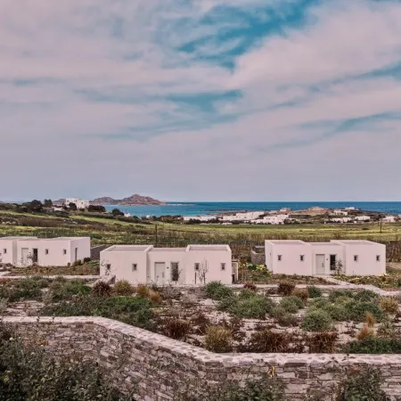 Ovea Paros