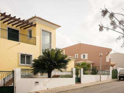 Moradia V3 FÉRIAS No Algarve Com Jacuzzi Privado