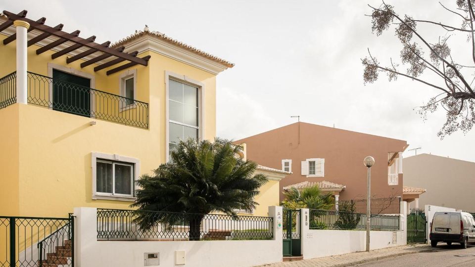 Moradia V3 FÉRIAS No Algarve Com Jacuzzi Privado