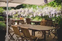 Hotel Logis - Chateau de Beauregard - parking
