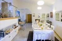 Casa da Amendoeira فنادق في شهر المیدا