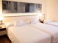 Primus Valencia Hotels near Malvarrosa Beach