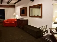 Radisson Tapatio Guadalajara Hotels near Tlaquepaque