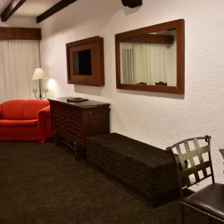 Radisson Tapatio Guadalajara Отели рядом с достопримечательностью «Культурный центр Эль-Рефухио»