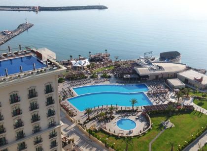 Lords Palace Hotel Spa Casino