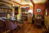 Torc Hotel - breakfast