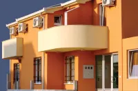 Pansion Boris Hotels in Citluk