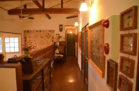 Pension & Cafe Cruise Hotel di Hakui District