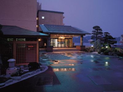 施設外観 胡蝶蘭の写真