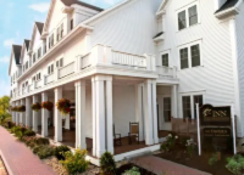 The Brunswick Hotel Hotels near David Paris Law Office