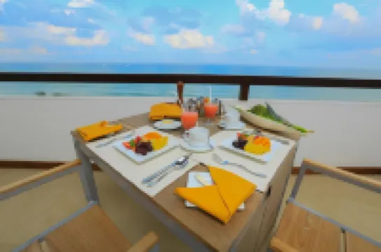 Pandanus Beach Resort & Spa