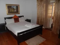 Laletsa Lodge Bed & Breakfast Hotel di Berea