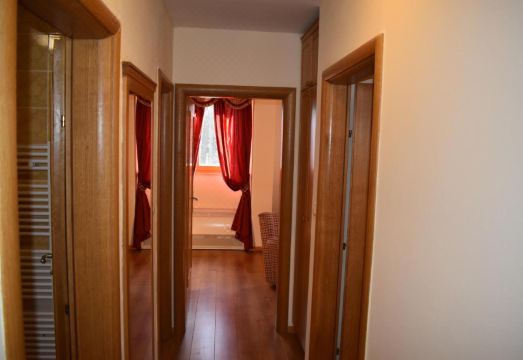 시에자 크라옉사 시설