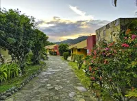 Jarabacoa River Club & Resort Hotels in Харабакоа