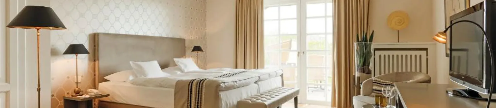 4-Star Select Hotels