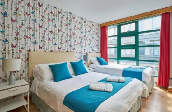 Abigail's Hostel Отели в г. 