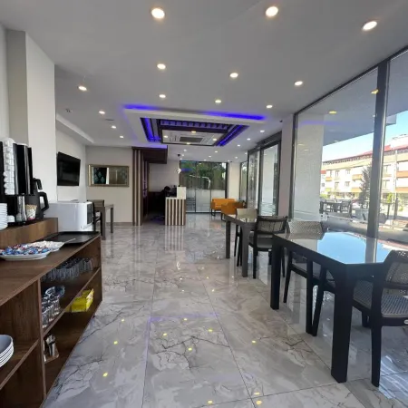 Erom Otel