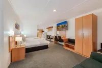 Bundaberg International Motor Inn Hotel di Sharon