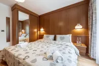 Hotel Villetta Maria Cottage Hotels in Canazei