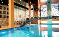 Hotel Anel - Pools