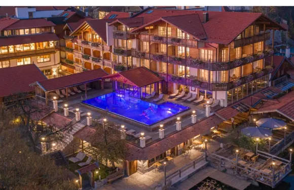 納圖爾布倫納霍夫沃爾夫酒店