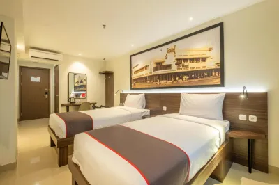 Super OYO Collection O Hotel Pasar Baru Heritage Hotels in Andir