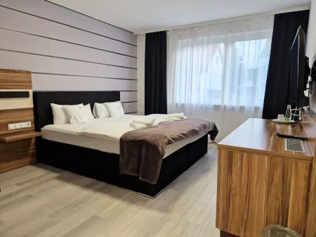Hotel am Kurpark Отели в г. Бад Вимпфен