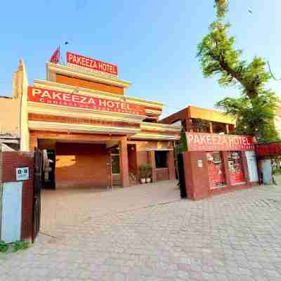 New Pakeeza Hotel Hotel Exterior