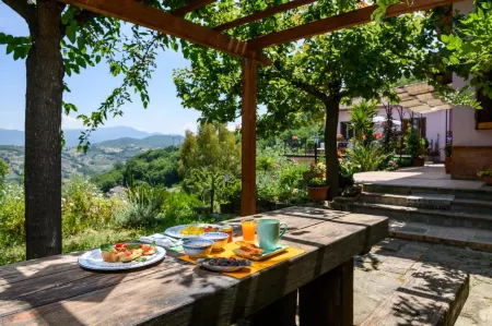 B&B Albachiara Casa di Campagna Отели в г. Trentinara