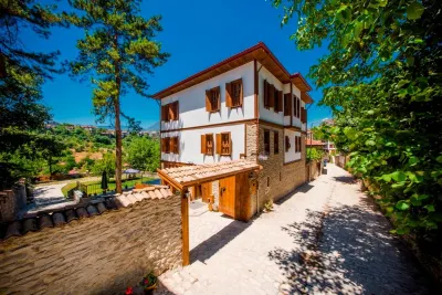 Akbulut Konak Hotel a Izzetpasa Mahallesi