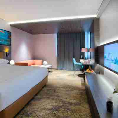 Emerald Hotel Rooms