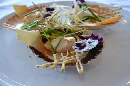 The Originals Boutique Hôtel les Quatre Salines le Mont Saint-Michel Sud