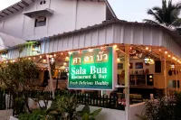 Sala Bua Room