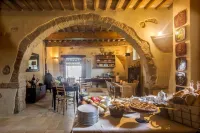 Agriturismo Le Canterie Hotels in Radicondoli