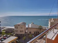Hotel Nais Beach - Mountain view