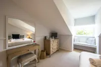 The Fox Inn - Inns