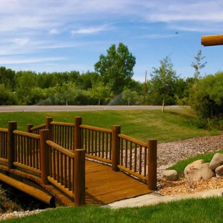 Country Cabins Inn Отели в г. Уинта