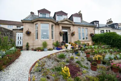 Dean Park Guest House Hotels in 