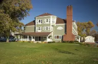 Ivy Court Inn and Suites Hotels near University of Notre Dame