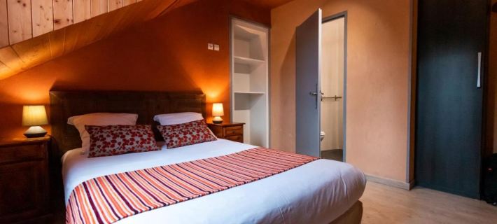 Auberge de La Croix Perrin Hotels in Isère
