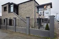 Keflavik Micro Suites Hotel a Grindavík